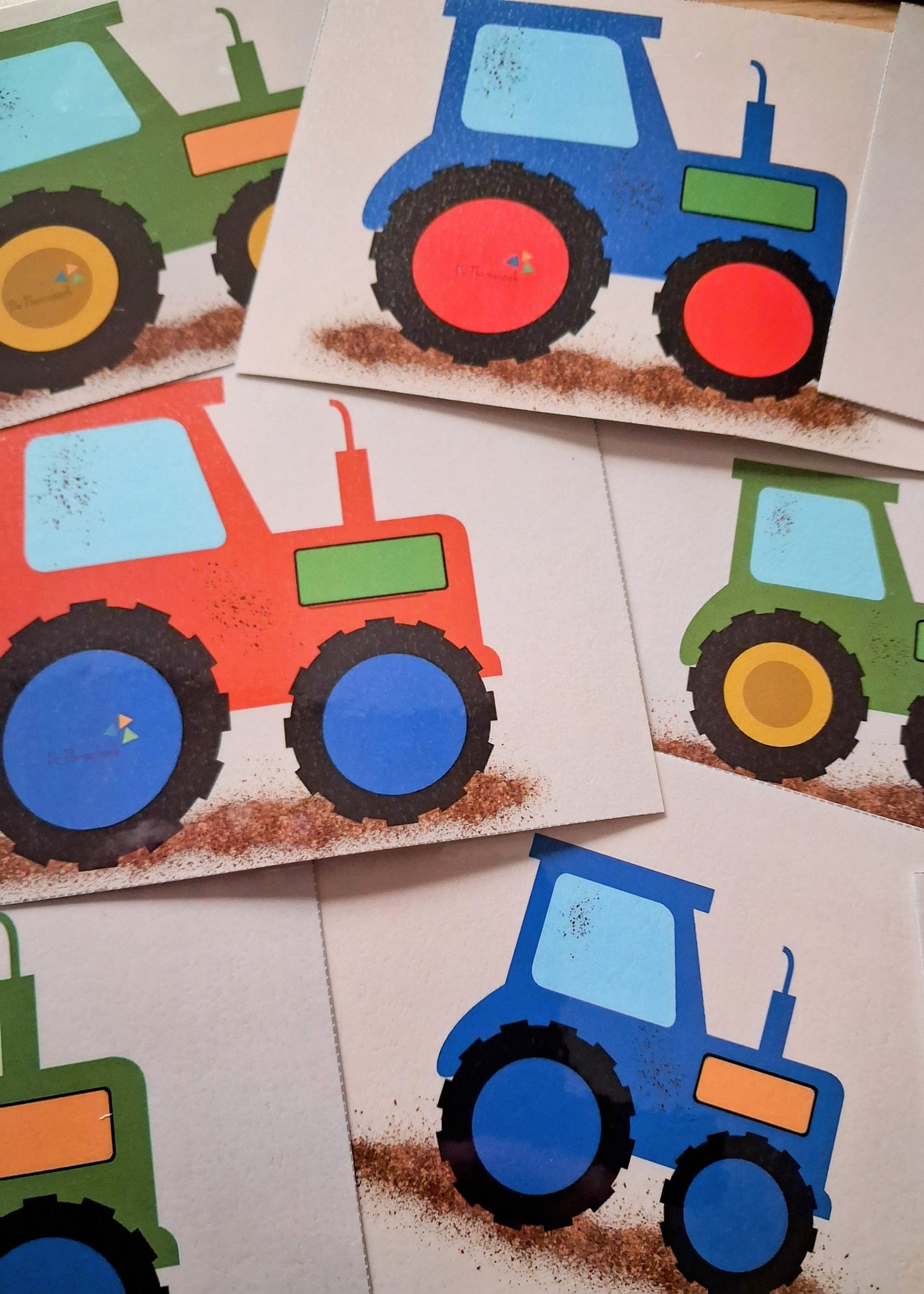 sorteren op de boerderij, sorteren, rekenen, kleur en vorm, kleuters, groep 1/2, trekkers, thema lente, de themahoek, sorteren op kleur