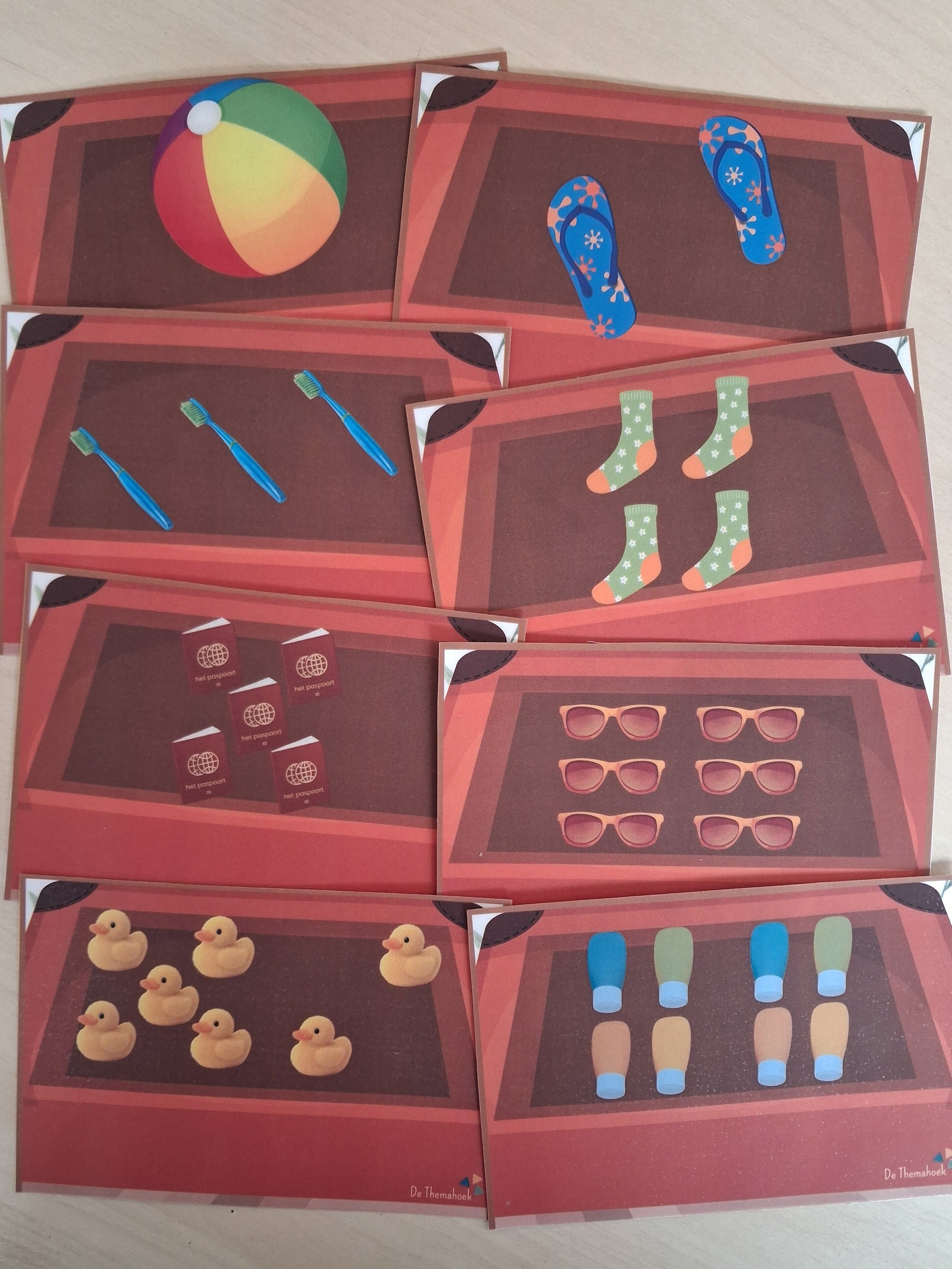 cijfers, cijferherkenning, cijferkennis, getalbegrip, rekenen, thema de camping, thema vakantie, thema op reis, thema vervoersmiddelen, kleuters, groep 1/2, spel, bewegend leren, woordenschat, tellen, inloop, de themahoek